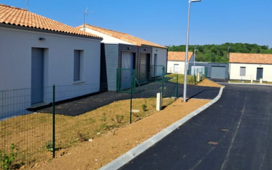 Livraison de 13 pavillons à Taponnat-Fleurignac